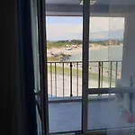 Paradiso 'в' 311 Private Apartment