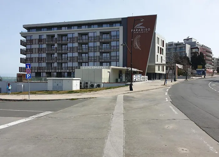 Paradiso 'в' 311 Private Apartament *