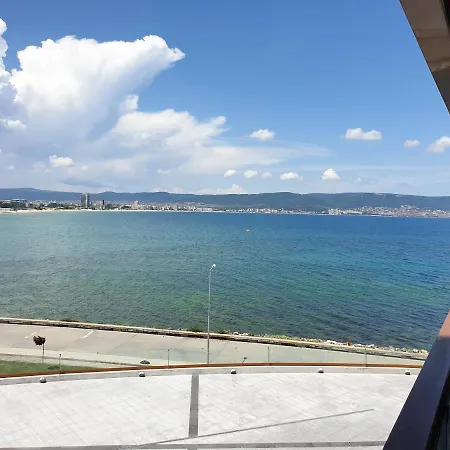 Paradiso 'в' 311 Private Appartamento