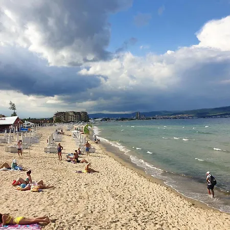 Paradiso 'в' 311 Private * Nesebar