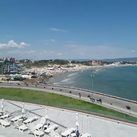 Paradiso 'в' 311 Private Appartamento Nesebar