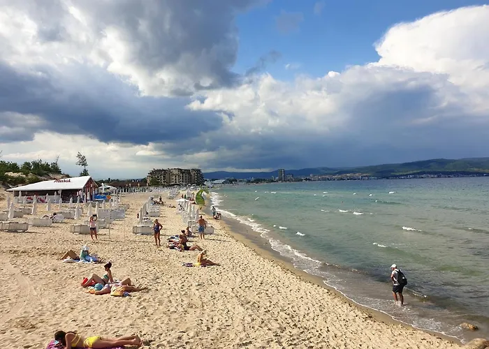 Paradiso 'в' 311 Private * Nesebar